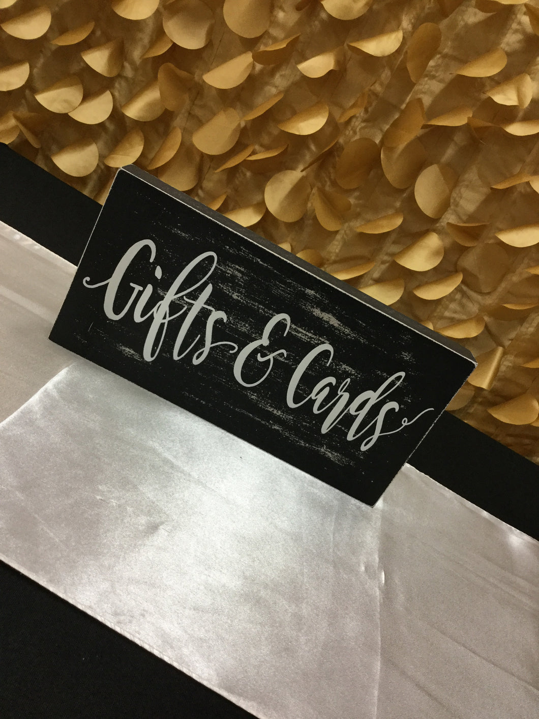 Cards & Gifts Sign