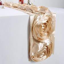Large Rosette Table Runner